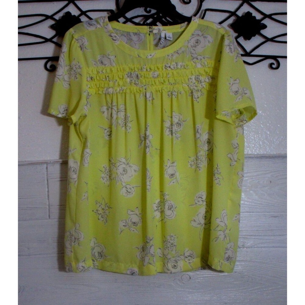 ELLE Top Women's Size L Short Sleeve Multicolored Floral Round Neck